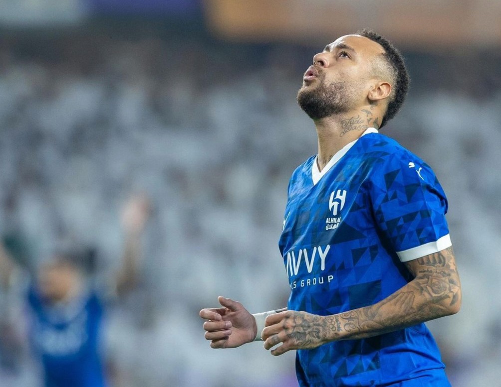 比赛中的利 比赛中的利