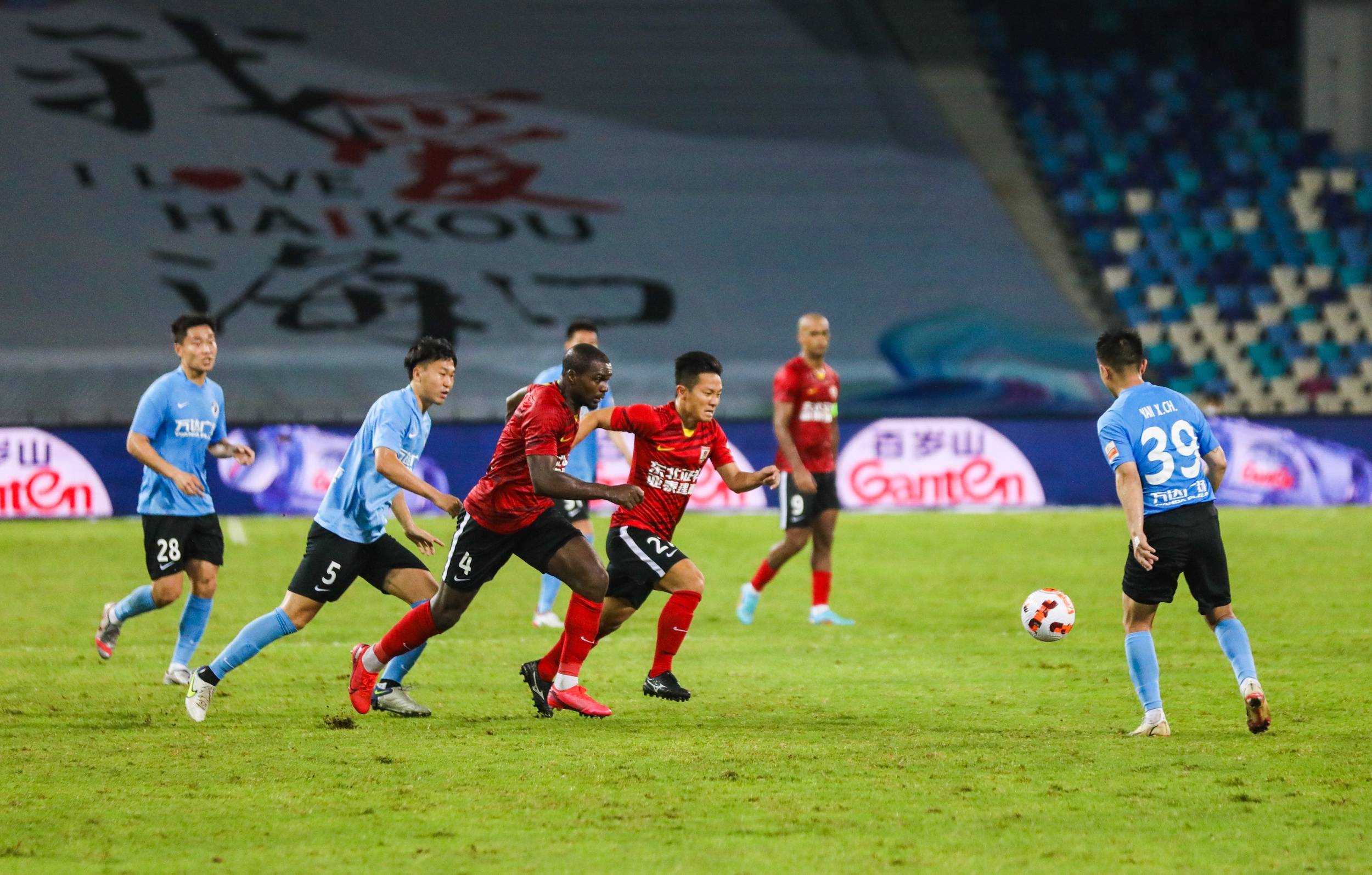 配合默契的 配合默契的