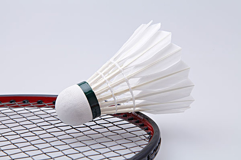 他不得不面 他不得不面