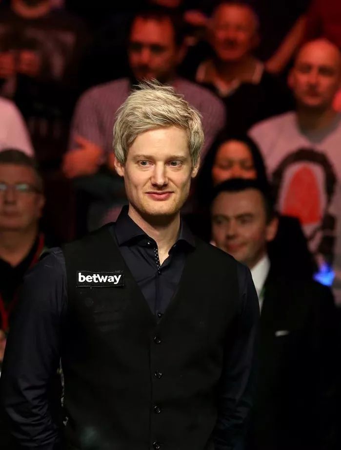 球赛场后 球赛场后