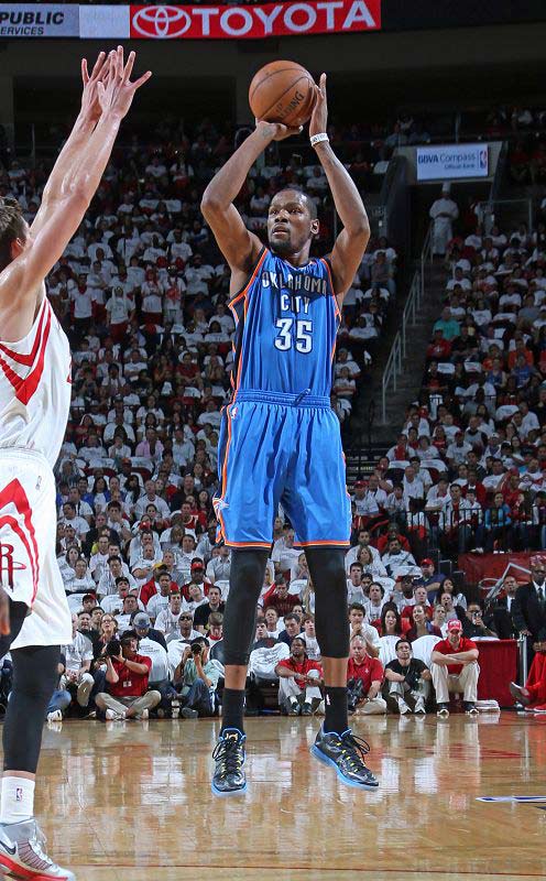 凭借丰富的 凭借丰富的