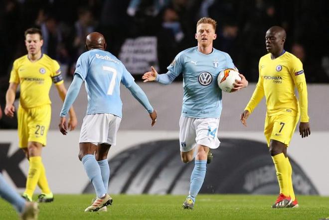 在接受采访 在接受采访